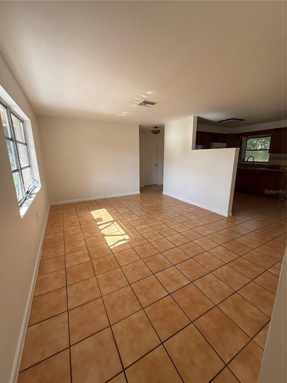 Building Photo - 22 N Lincoln Ave