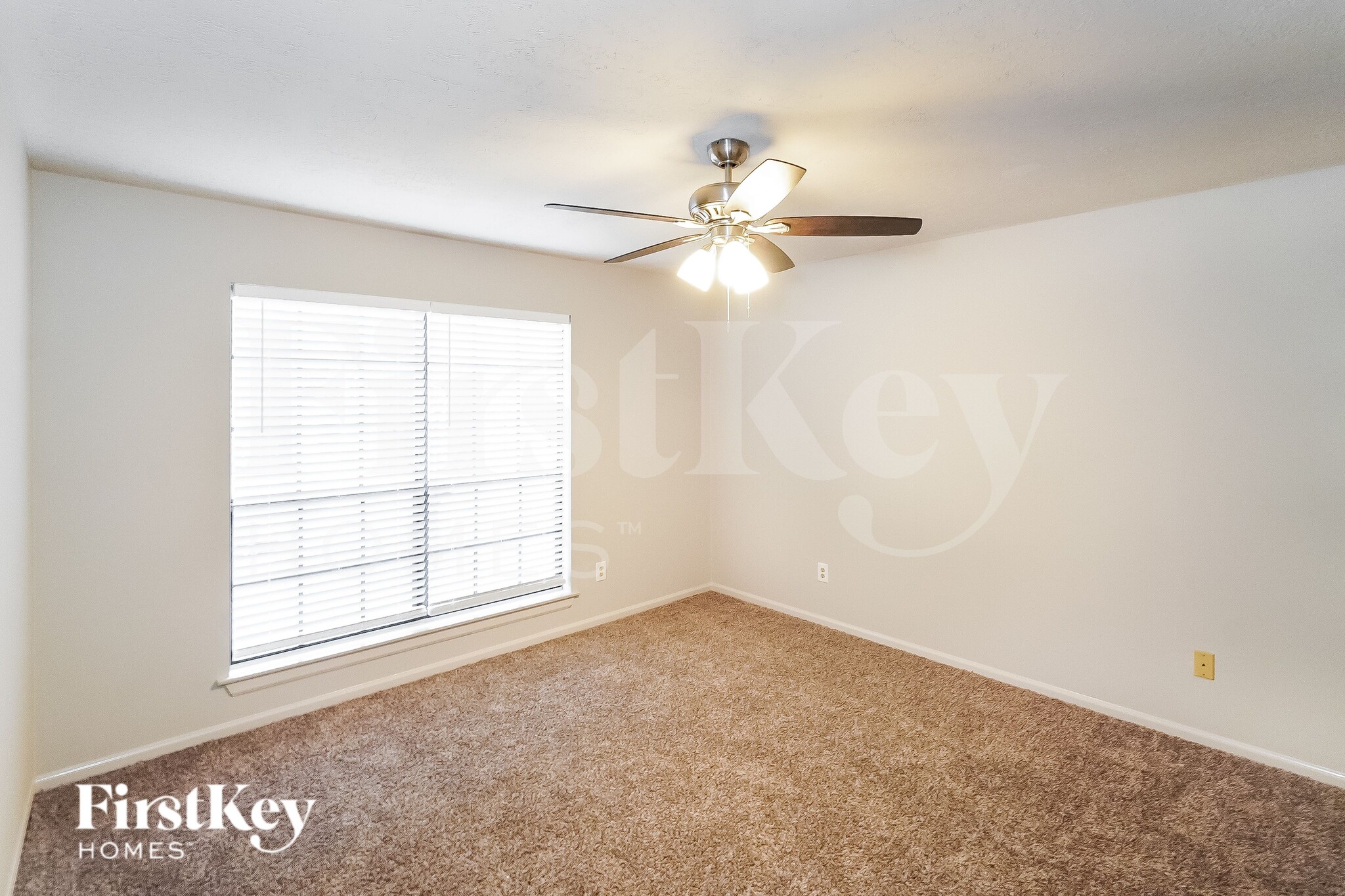 Building Photo - 16810 Poplar Hill St