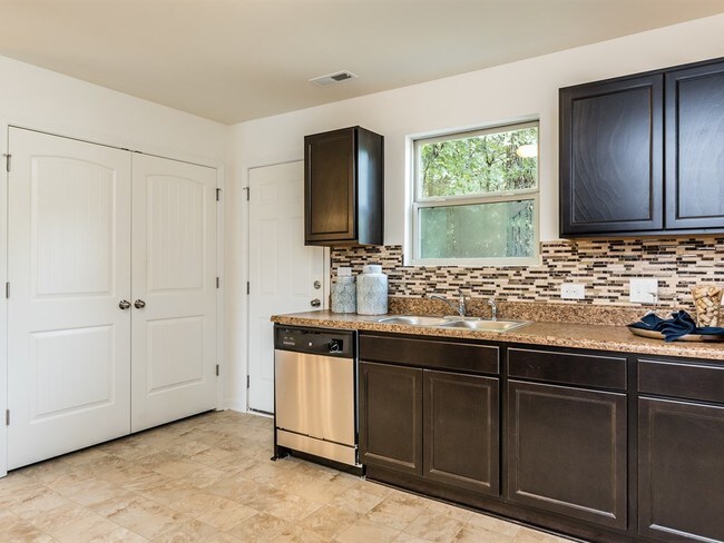 Building Photo - 3541 Aldie Ct