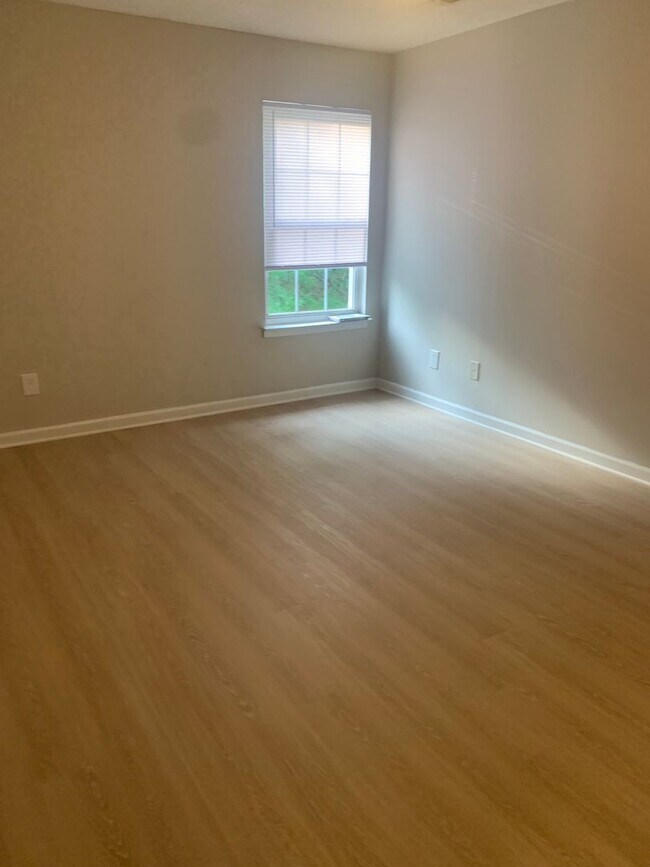 Building Photo - 9036 Shallcross- REMODELED AND PET-FRIENDL...