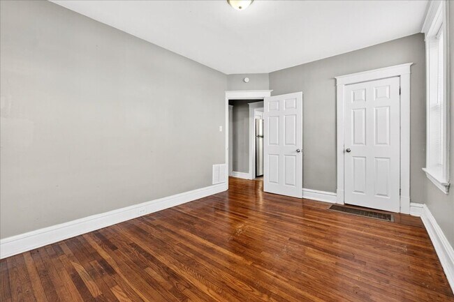 Building Photo - 3844 Gravois Ave