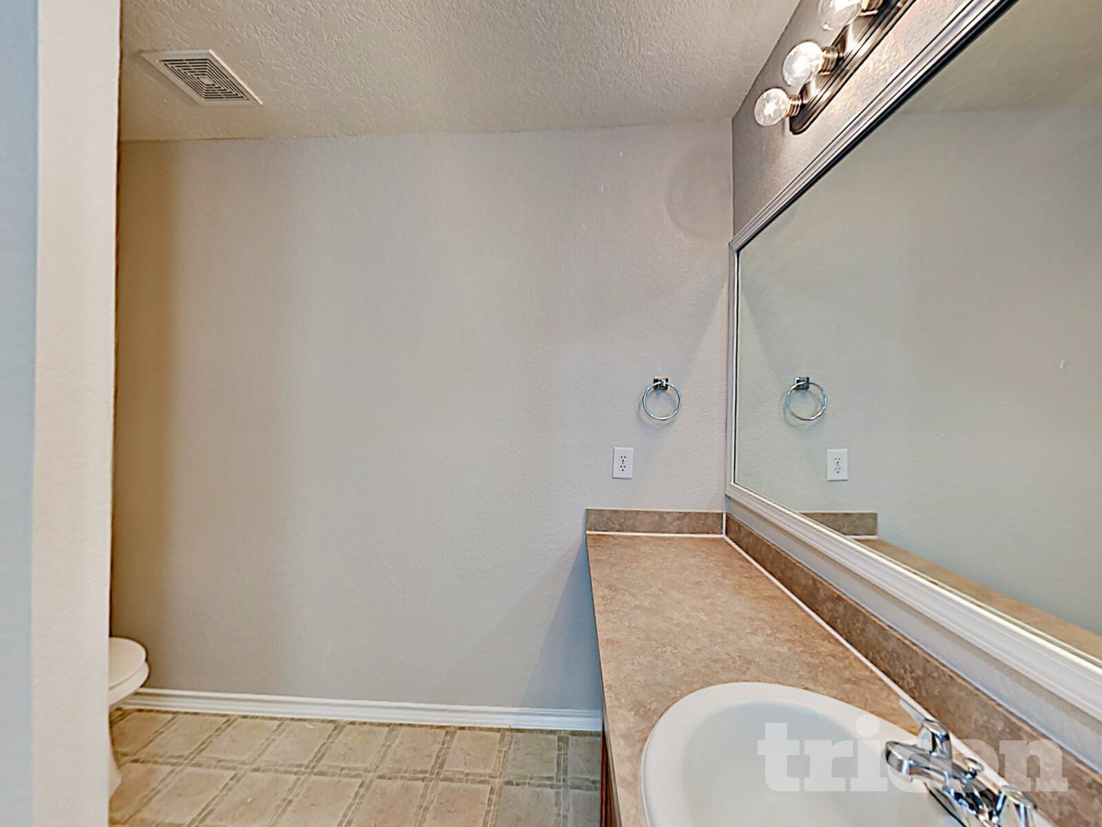Building Photo - 9722 Amber Cove
