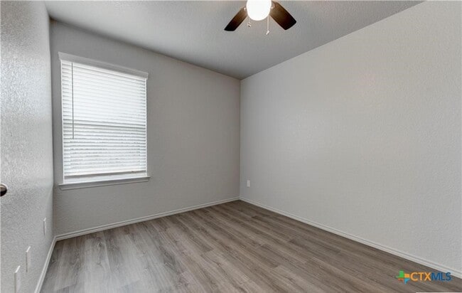 Building Photo - 601 Lost Trl