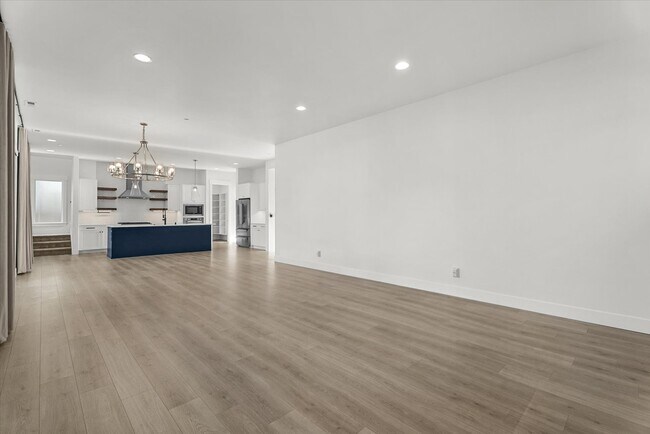 Building Photo - 16914 1st Pl S