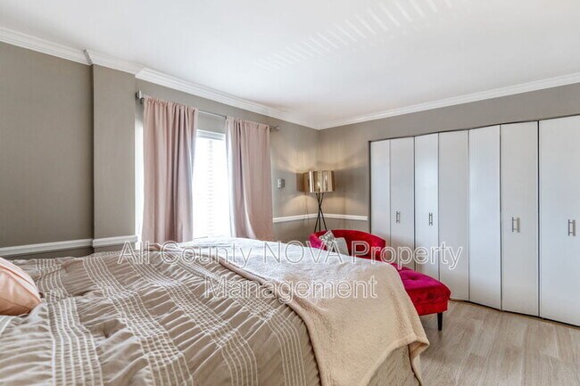 Building Photo - 4343 Cherry Hill Rd