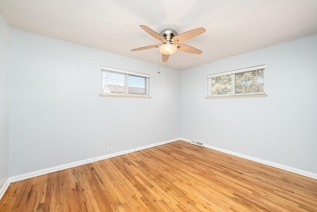 Building Photo - 8989 E 12th Ave