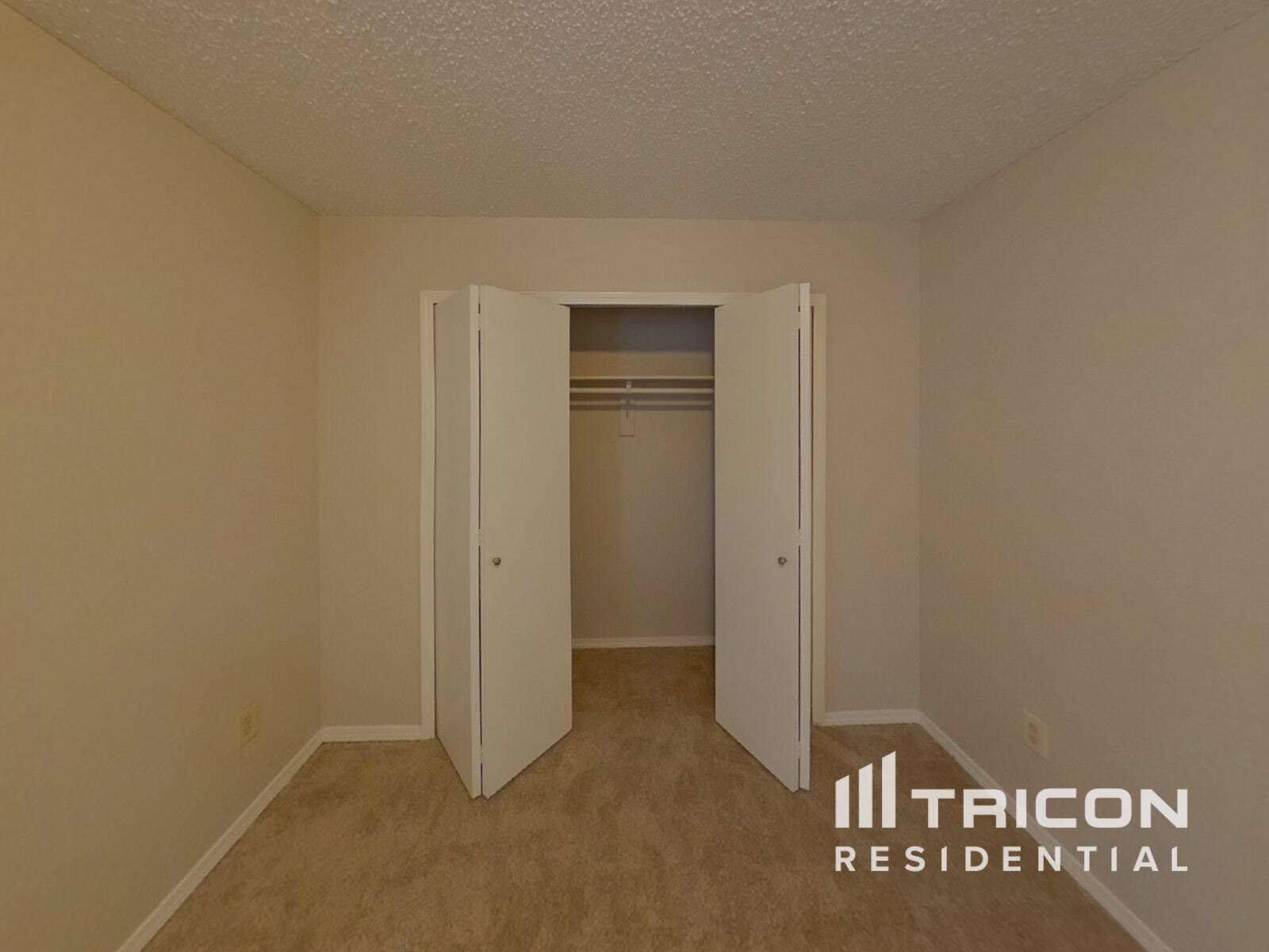 Building Photo - 6445 Fall River Dr