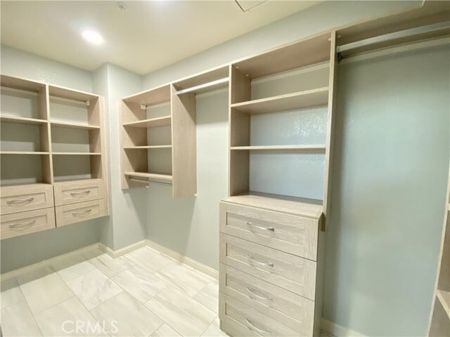 Building Photo - 971 Saltcoats Dr
