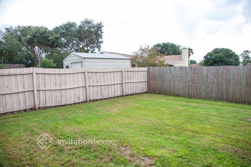 Building Photo - 1310 Blossom Brook Ct