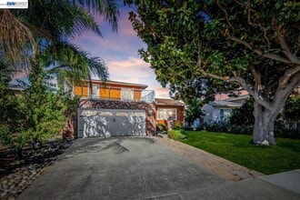 Building Photo - 4130 Wakefield Loop