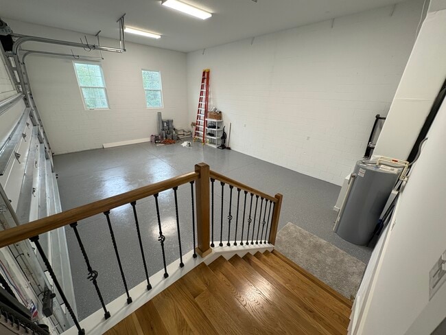 Building Photo - 547 Sanctuary Golf Pl