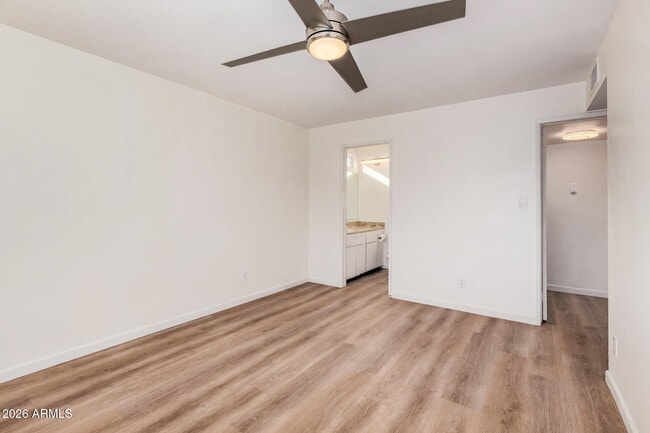 Building Photo - 11009 S Tewa St