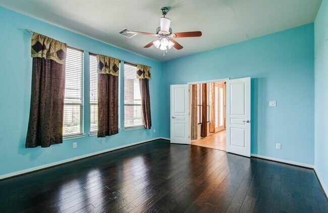 Building Photo - 25314 Celtic Terrace Dr