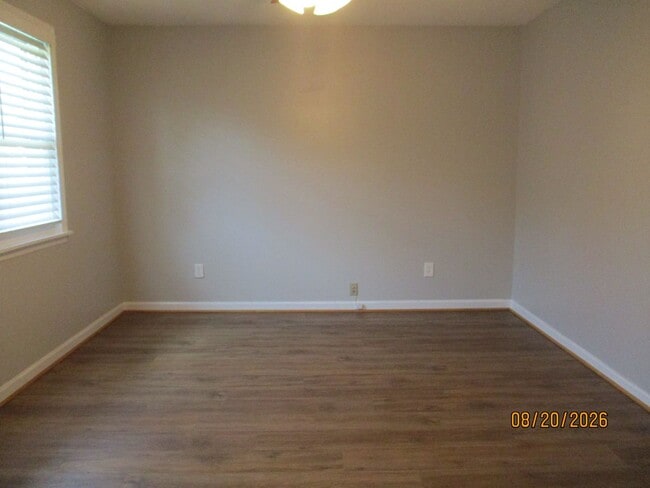 Building Photo - 459 Rachel Dr