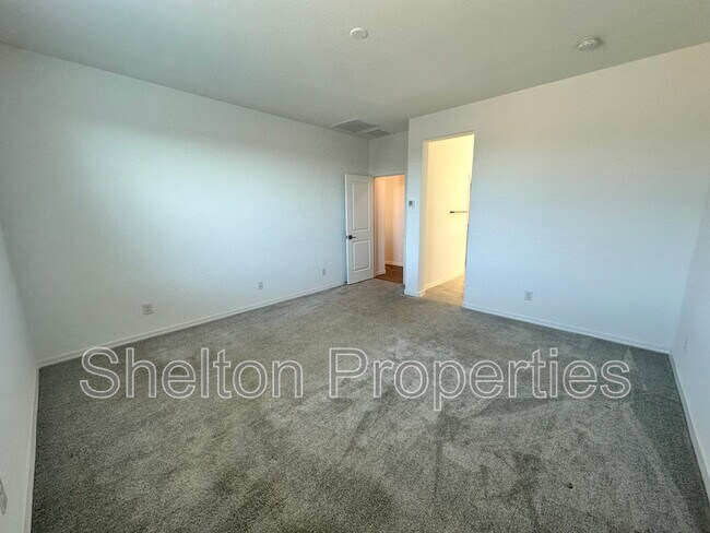 Building Photo - 14360 W Alameda Dr