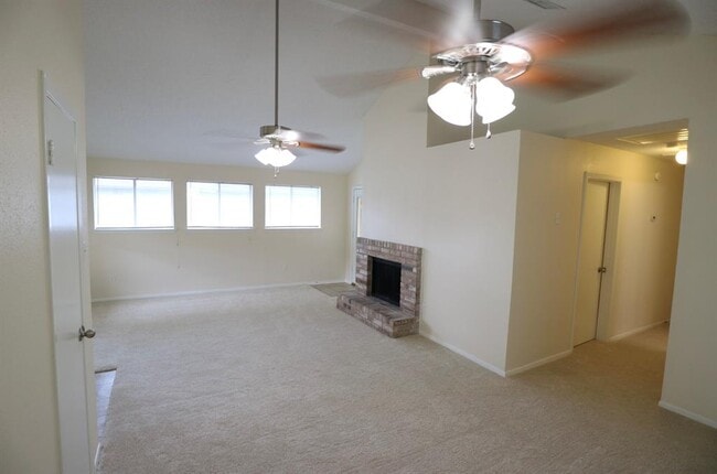 Building Photo - 2115 Wheathall Camp Ln