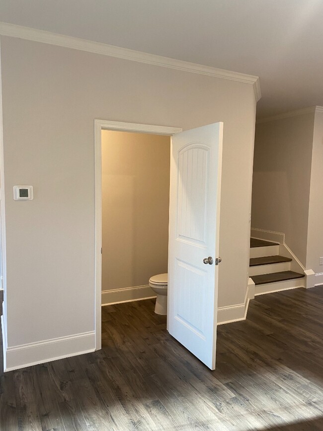 Building Photo - Modern 3-Story Townhome Near Woodstock High & Middle School