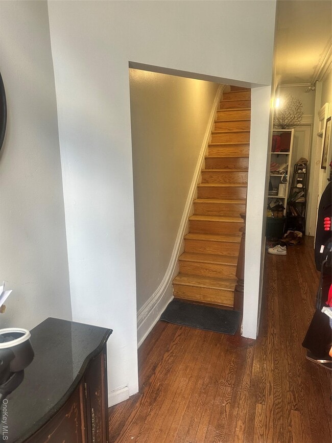 Building Photo - 125 Vanderbilt Ave