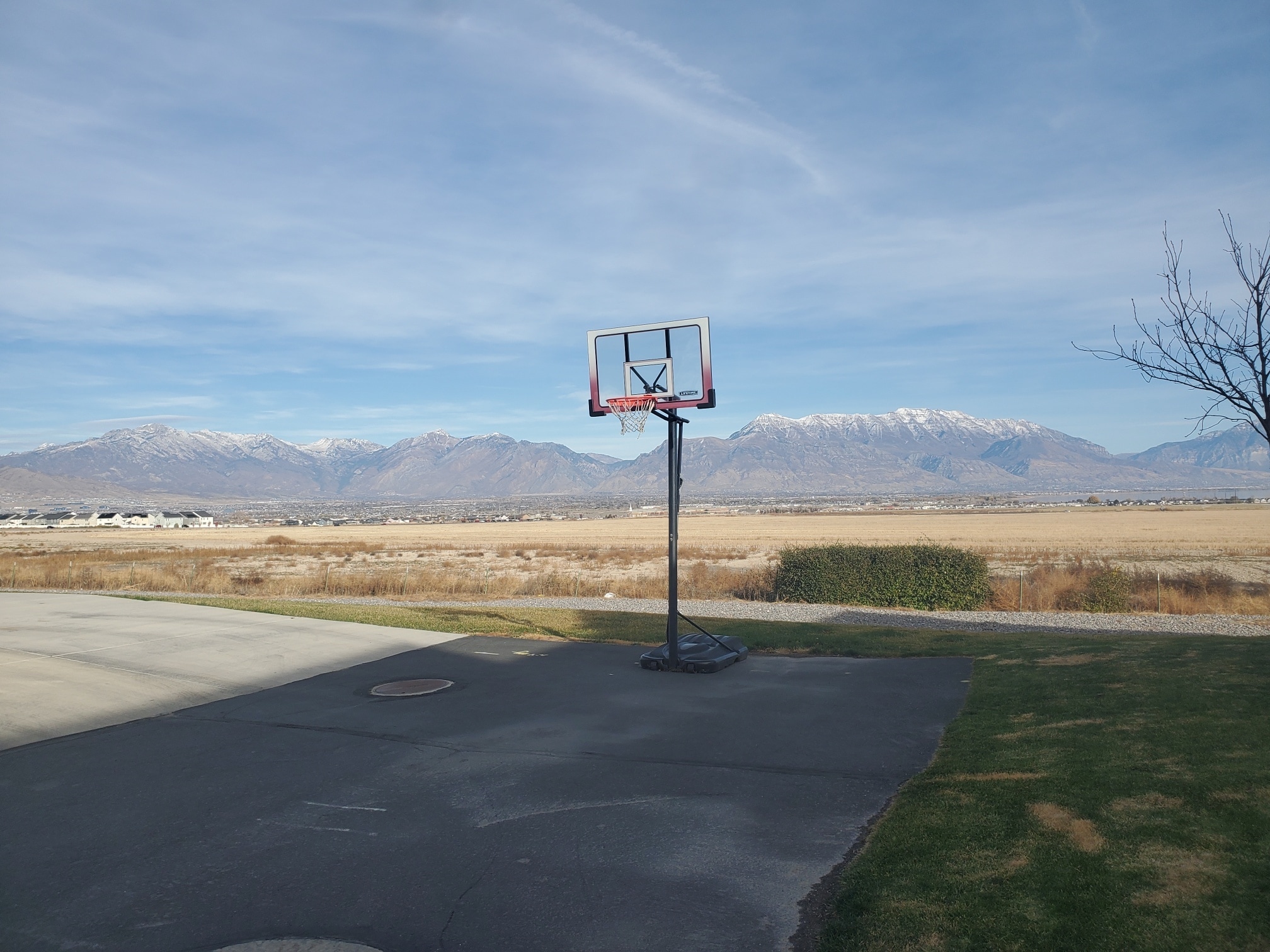 Great views over the valley and mountains - 5166 E Moab Rim Ct