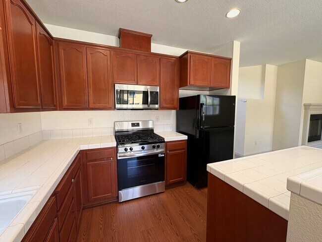 Building Photo - 5454 Gold Creek Cir
