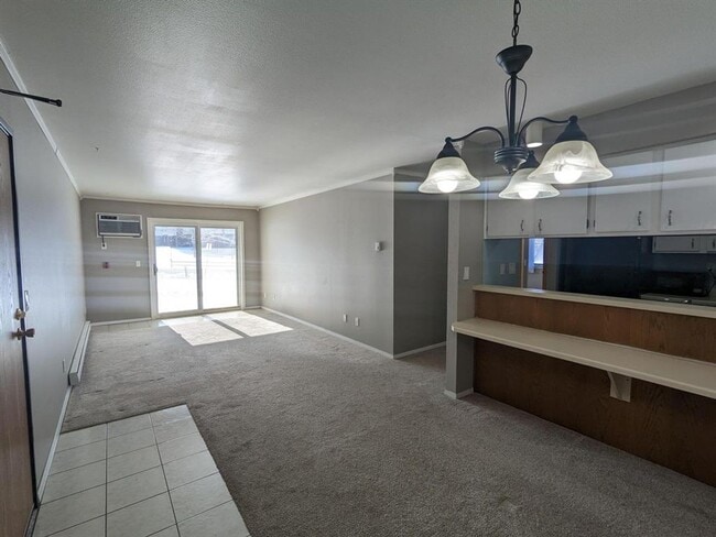 Building Photo - 841 N Gammon Rd