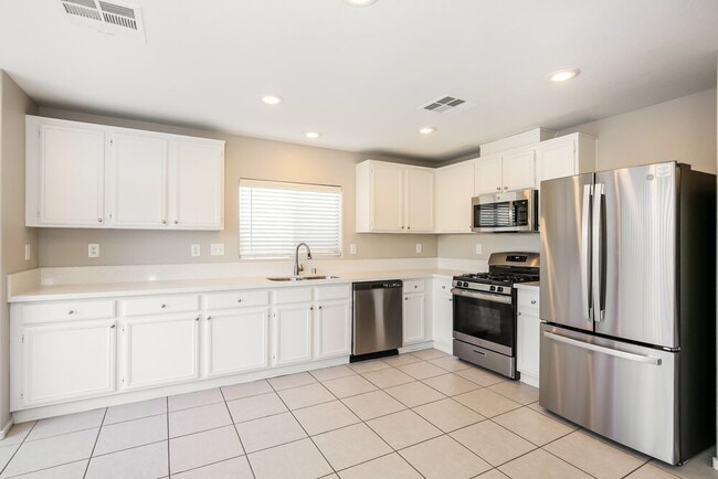 Building Photo - 9708 Maple Sugar Leaf Pl