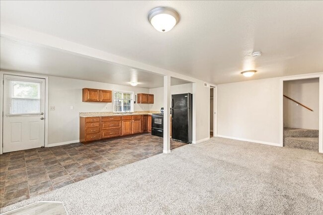 Building Photo - Private Boise Bench Studio Home