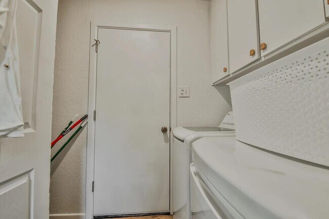 Building Photo - 5708 3rd St