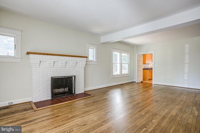 Building Photo - 1907 Luzerne Ave