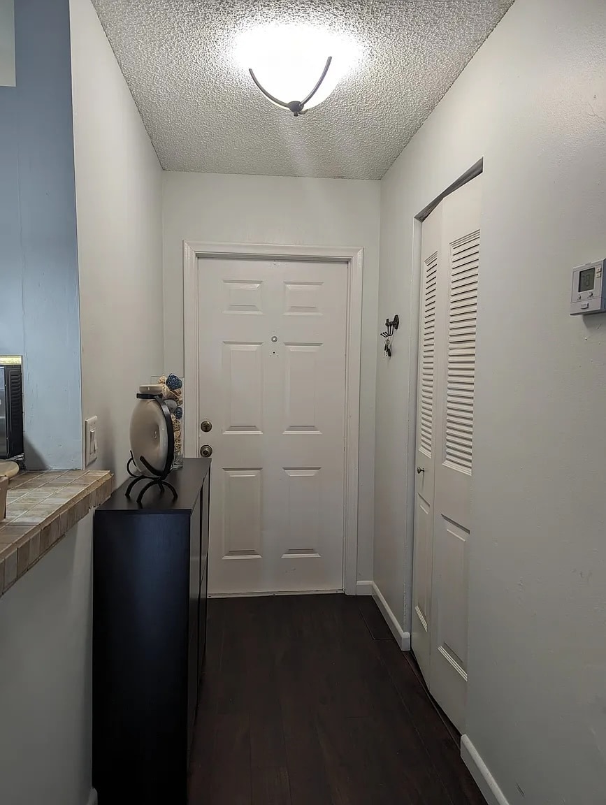 inside front entry - 13928 SW 52nd Ln