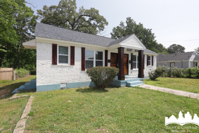 Building Photo - 1082 Palmetto Ave