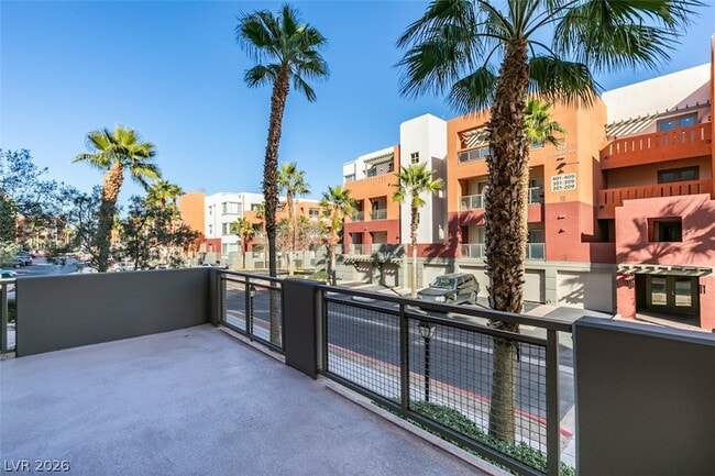 Building Photo - 63 E Agate Ave