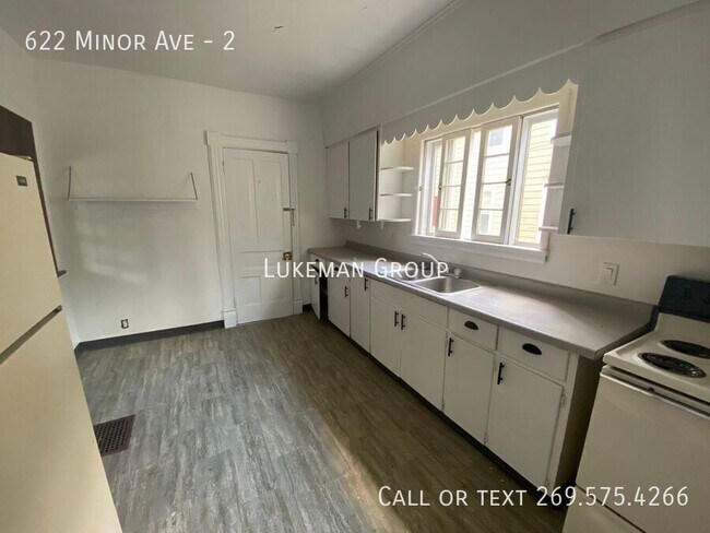 Building Photo - 622 Minor Ave
