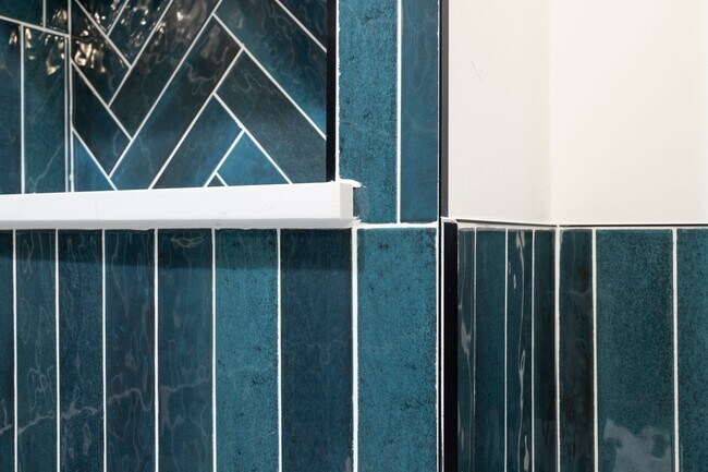 Building Photo - Spacious 2-Bedroom Apartment for Rent