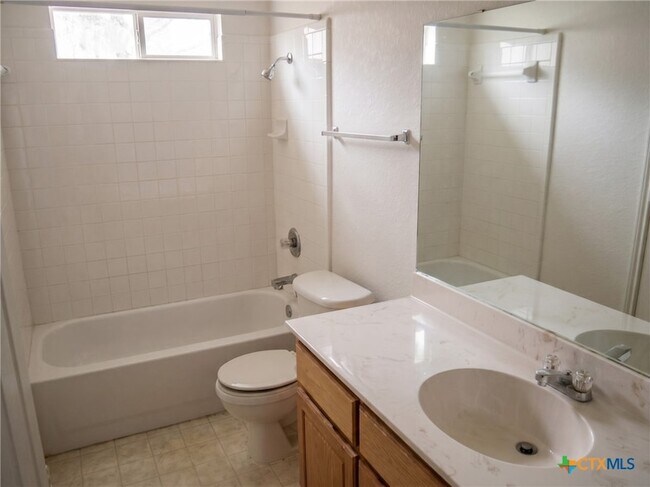 Building Photo - 4109 Matt Ct