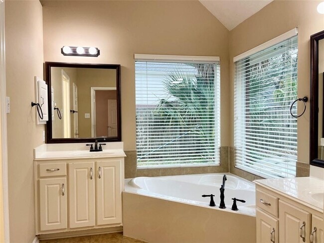 Building Photo - 23223 Willow Pond Pl
