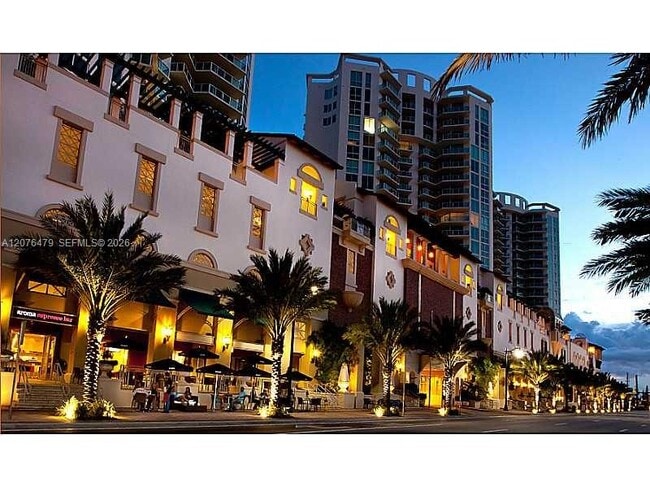 Building Photo - 200 Sunny Isles Blvd