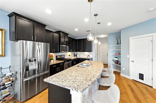 Building Photo - 7308 Oberon St