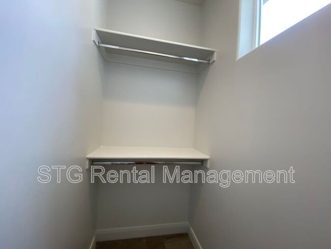 Building Photo - 4381 W 1200 S
