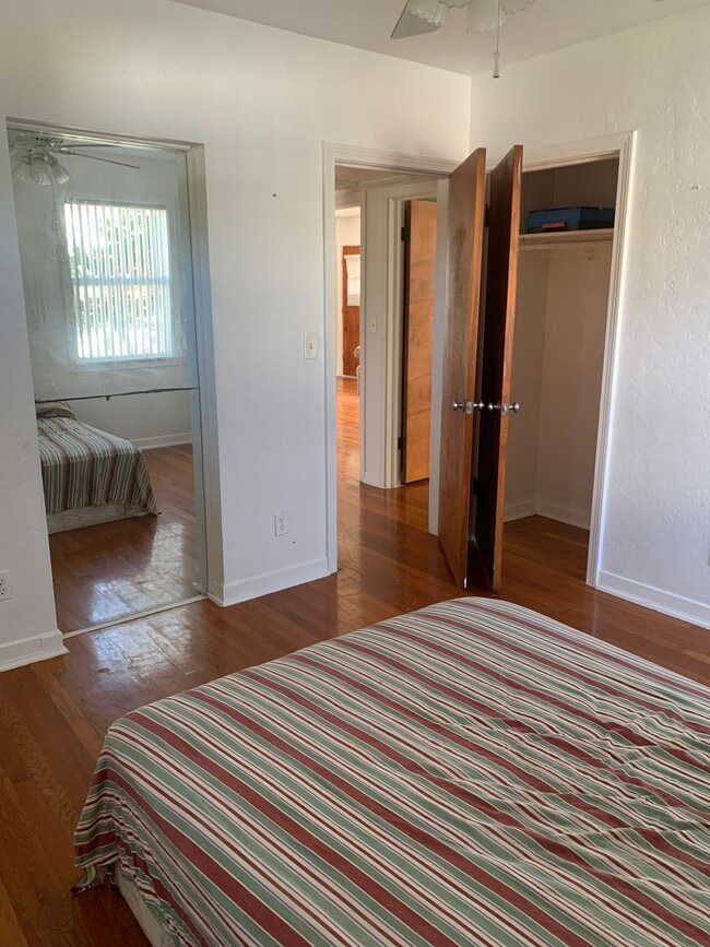 Building Photo - 485 Golf Blvd