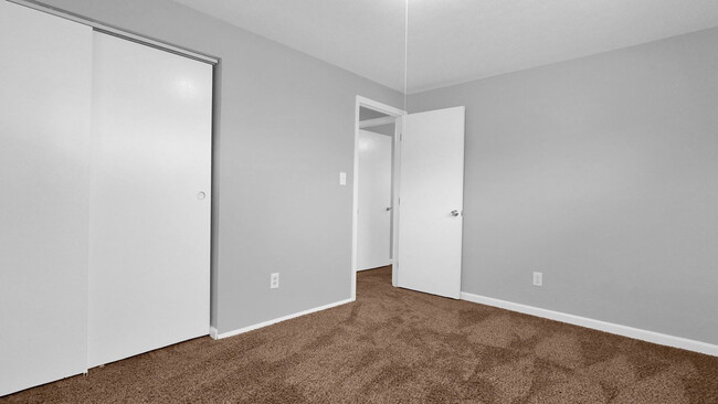 Building Photo - 1631 Lucks Rd