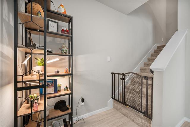 Building Photo - 3133 Strawberry Farm Ln