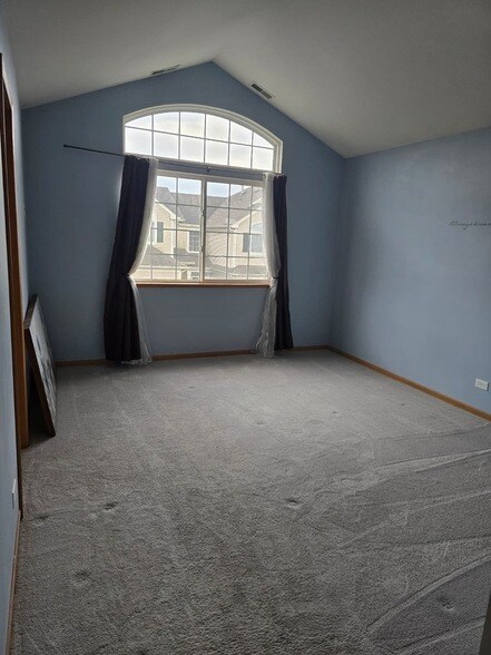 Building Photo - 549 S Jade Ln