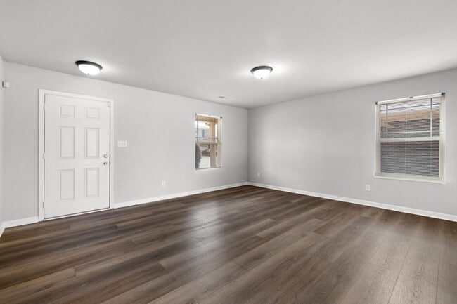 Building Photo - 126 Pitts Griffin Drive