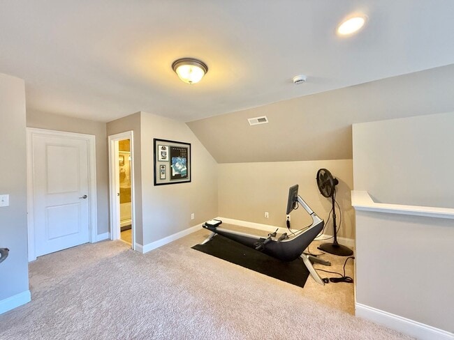 Building Photo - Luxurious 4BD, 3.5BA North Raleigh Home wi...