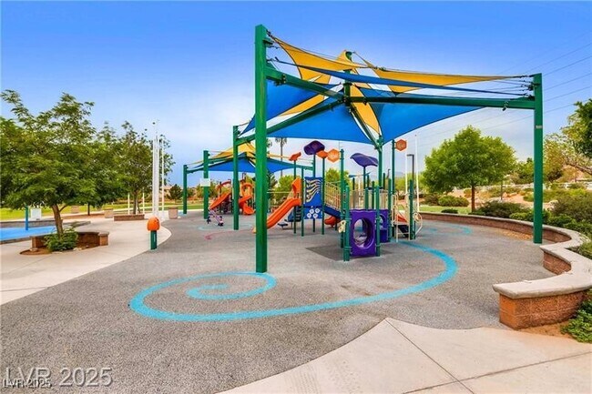 Building Photo - 10644 Tray Mountain Ave