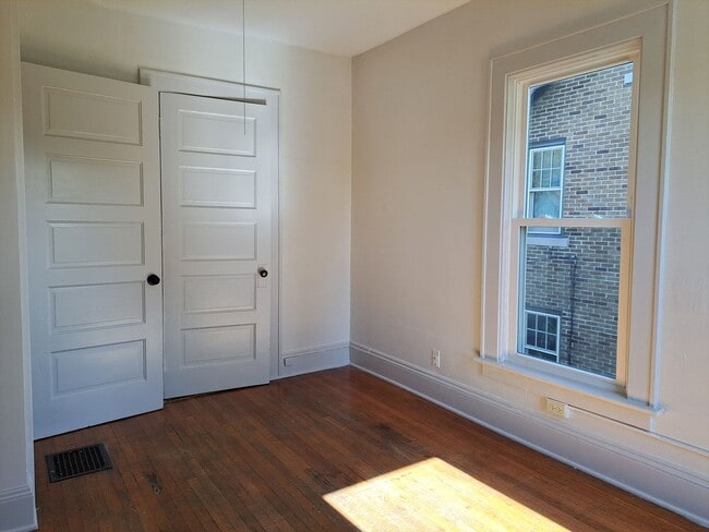 Building Photo - Eastside Home-Immediate Availability three-bedroom with office and two car off street parking