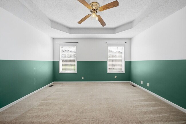 Building Photo - Charming 3-Bedroom Home with 2 Full Baths Ranch, Fenced in backyard with Storage Shed - Your Perf...