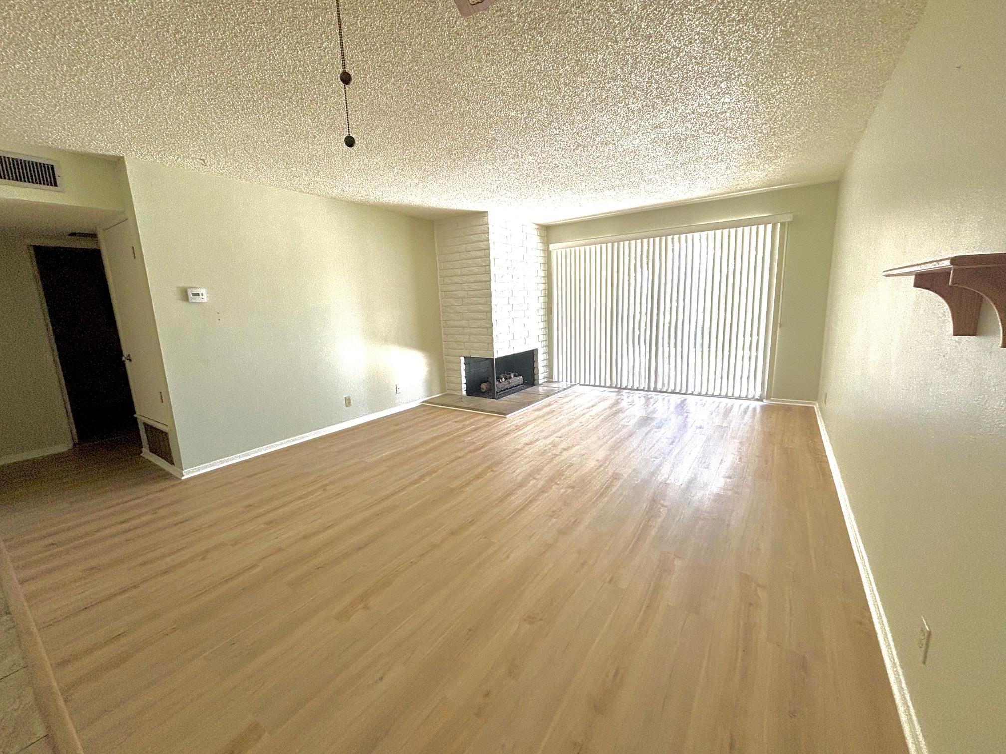 Building Photo - 14305 Augusta Dr