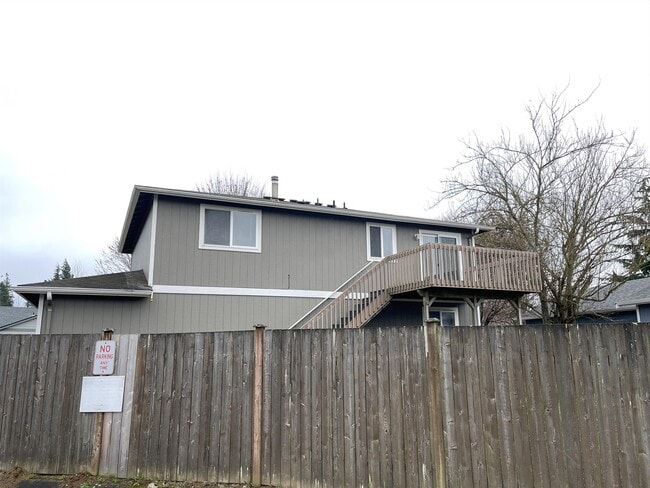 Building Photo - 17716 Spring Ln